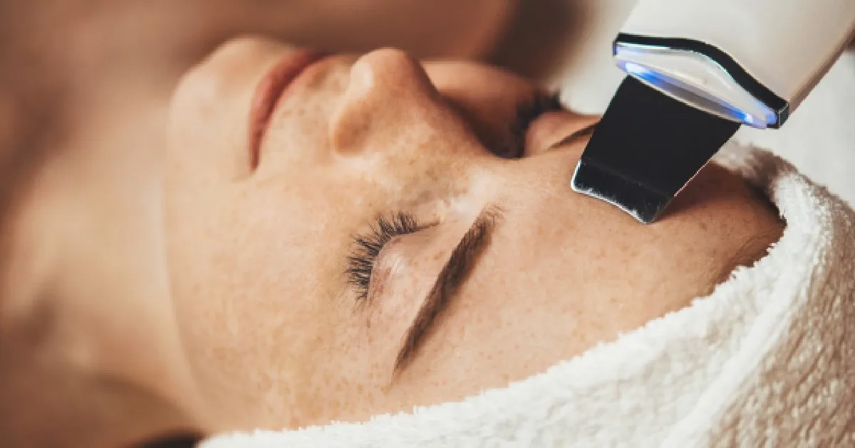 women receiving Ultrasonic Facial in Linwood, NJ